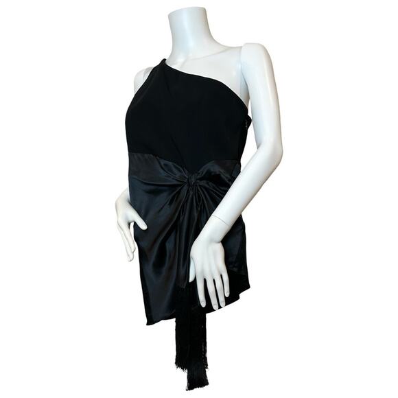 #T184 Cinq À Sept Theoline One-shoulder Crepe & Satin Top In Black SZ L $395 - Picture 5 of 13